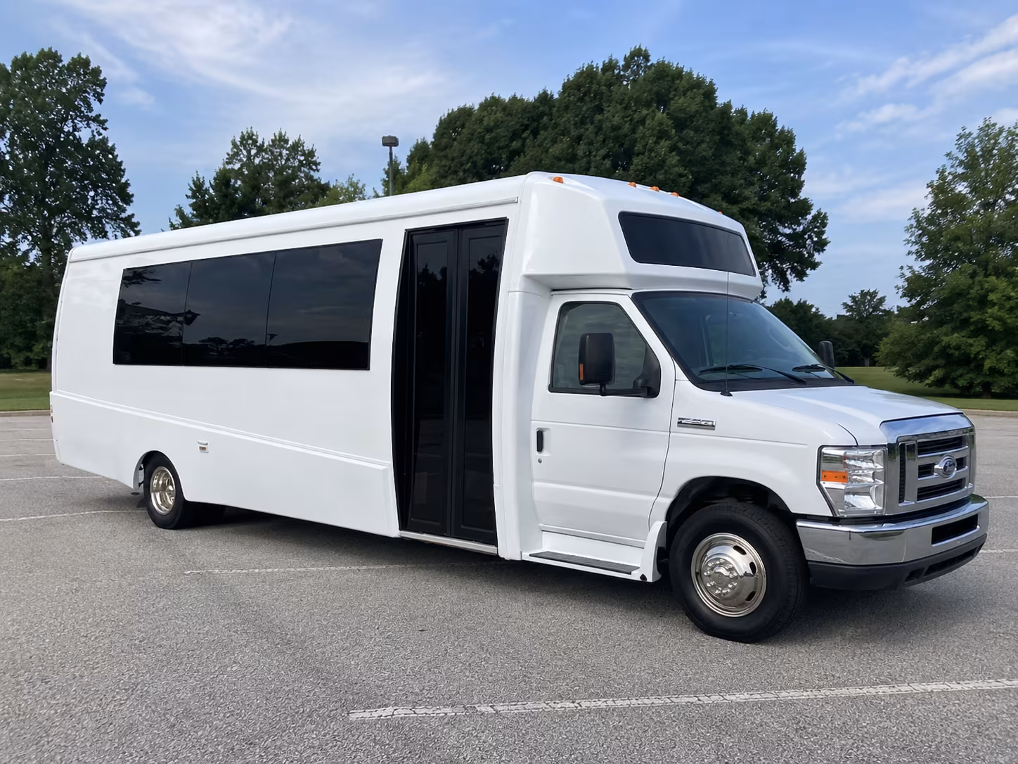 albany 18 passenger party bus