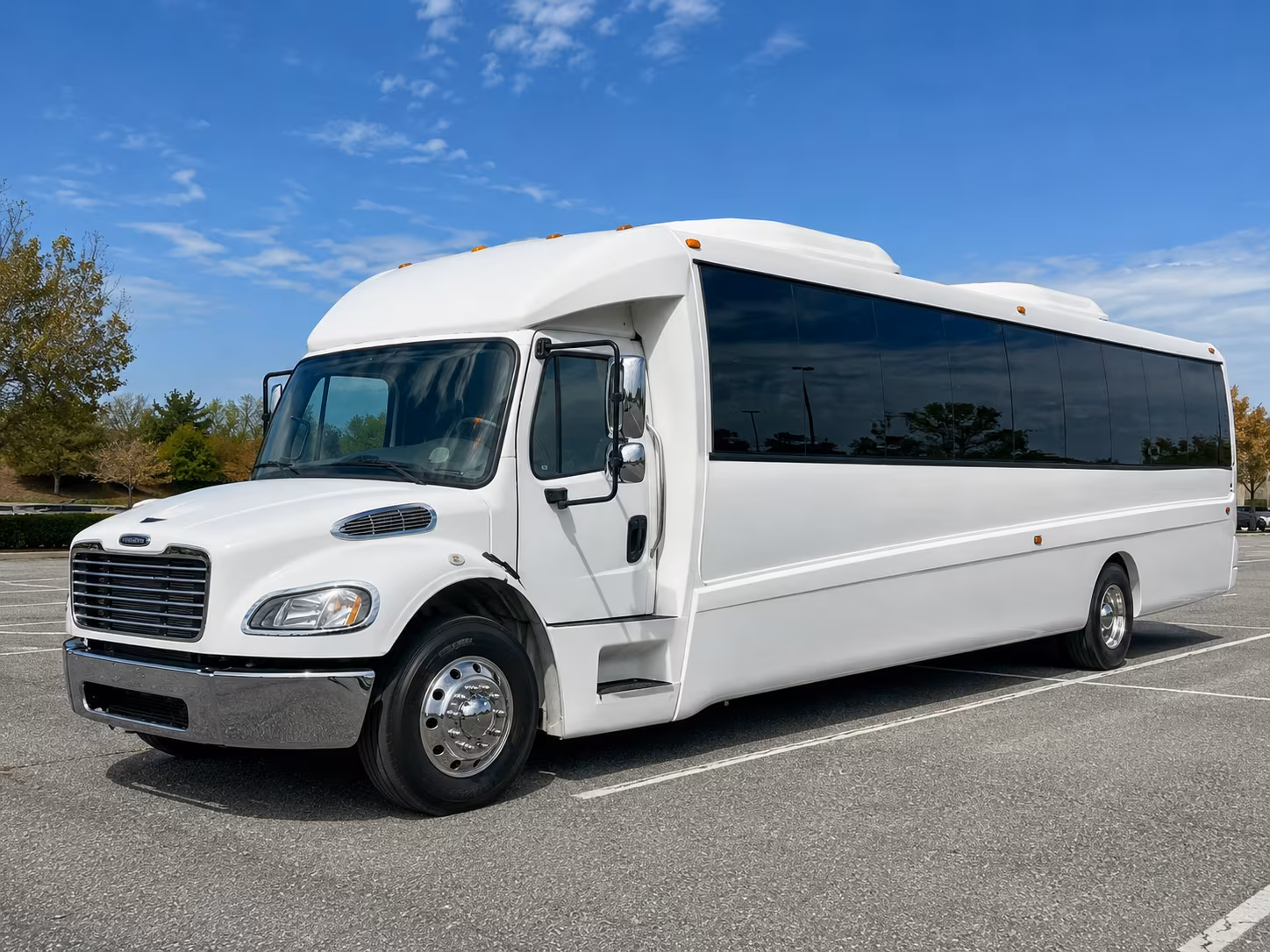 albany 30 passenger party bus