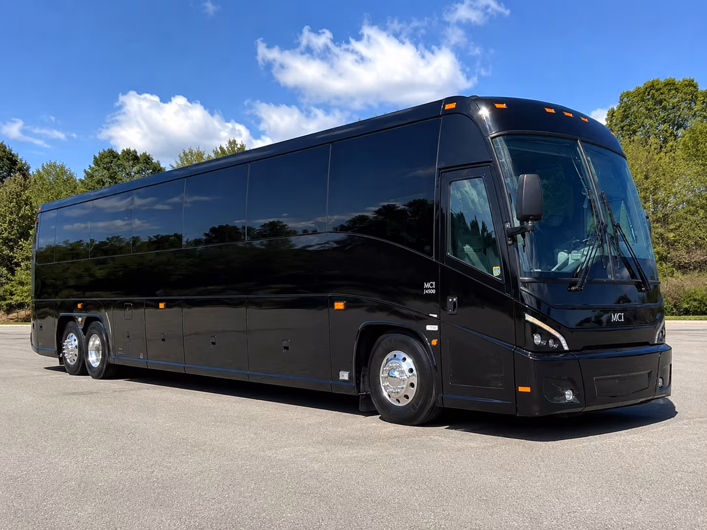 buses for albany international airport group pickups